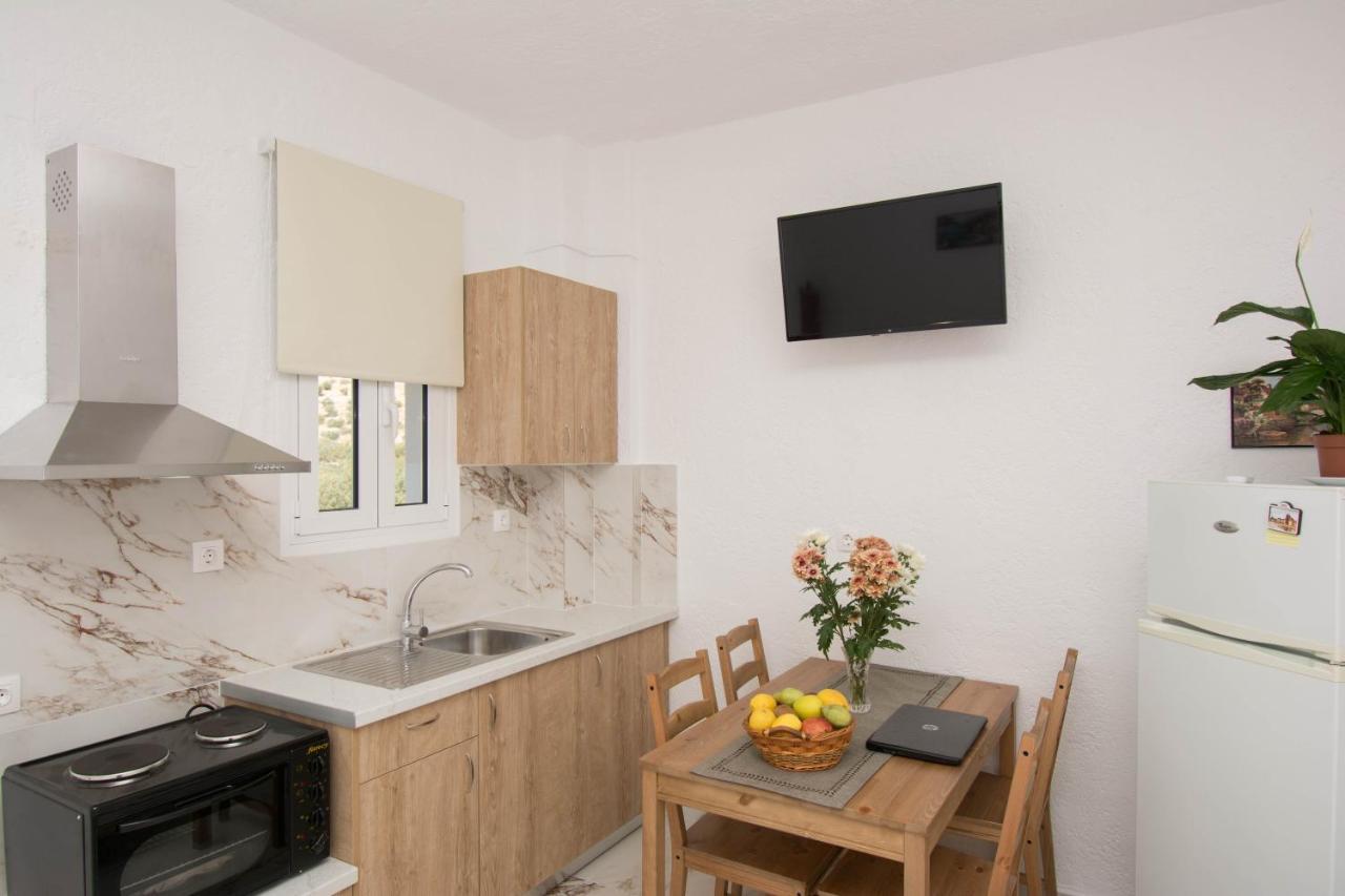 Zervakis Apartments Ferma Exteriér fotografie
